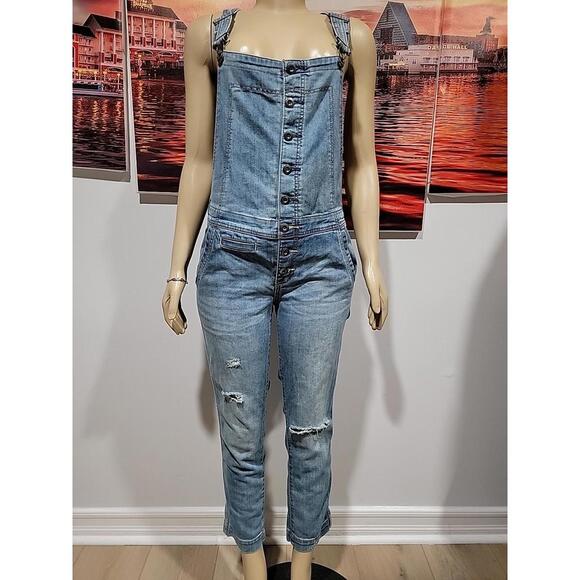 Free People Button Front Size 27 Distressed Overall Denim Color:True Wash #CB9 - Picture 2 of 13